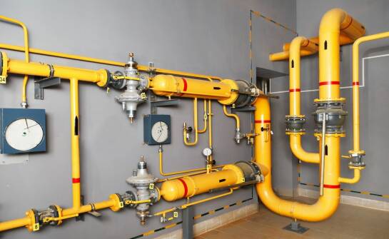 Instalacje gazowe — co warto wiedzieć przed montażem i przeglądem