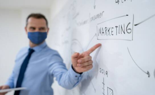 Marketing w praktyce: skuteczne strategie top of the funnel dla firm
