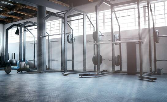 Obudowy fitness: jak wybrać trwałe i funkcjonalne rozwiązanie sprzętowe