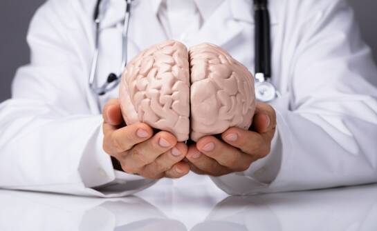 Neurologia: najważniejsze objawy i kiedy zgłosić się do lekarza