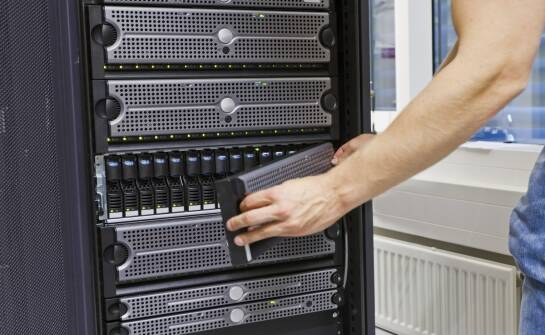 Serwery Supermicro: co warto wiedzieć przed wyborem sprzętu
