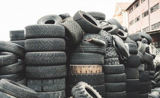 Części gumowe do samochodów ciężarowych: co warto wiedzieć przed zakupem