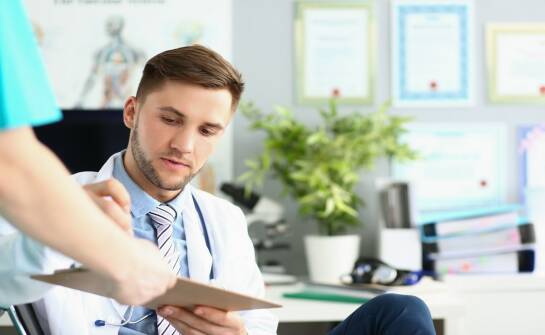 Medycyna pracy: co warto wiedzieć przed pierwszą wizytą i badaniami