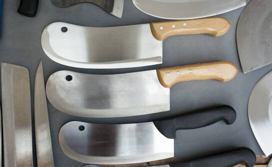 Noże do agregatu uprawowego — jak wybrać trwałe i wydajne ostrza