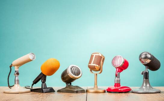 Bank głosów i voice casting: jak wybrać idealny głos dla marki