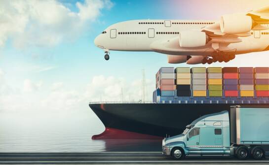 Przeprowadzki i transport: praktyczne porady planowania i organizacji
