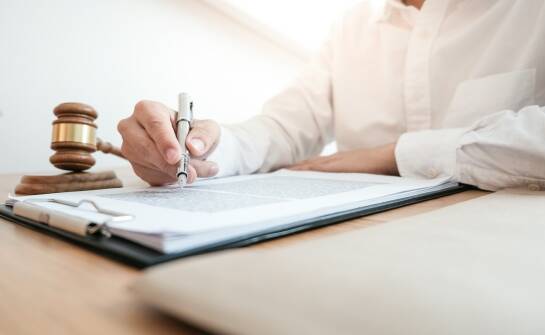 Notarialne podstawy: co warto wiedzieć przed wizytą u notariusza