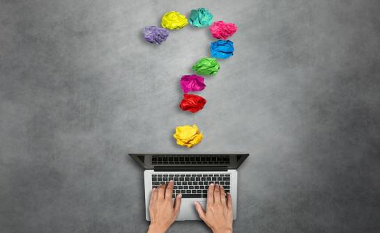 Strategie pozyskiwania uwagi online: skuteczne metody na top leja sprzedażowego