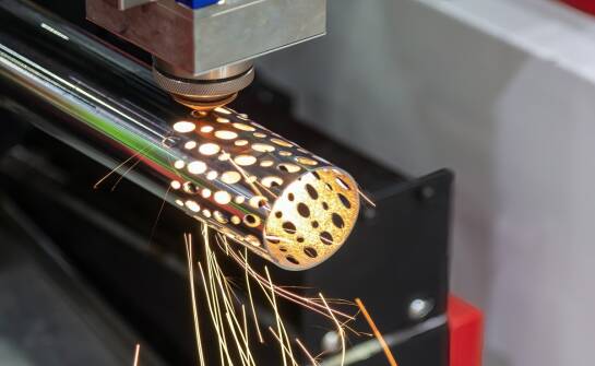 Precyzyjne cięcie laserowe rur i profili — co warto wiedzieć przed wyborem