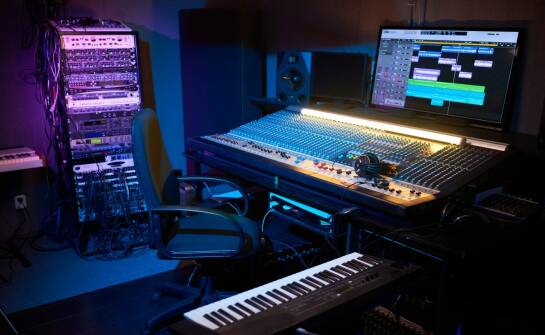 Studio nagrań: jak wybrać idealne miejsce do nagrań i produkcji muzycznej