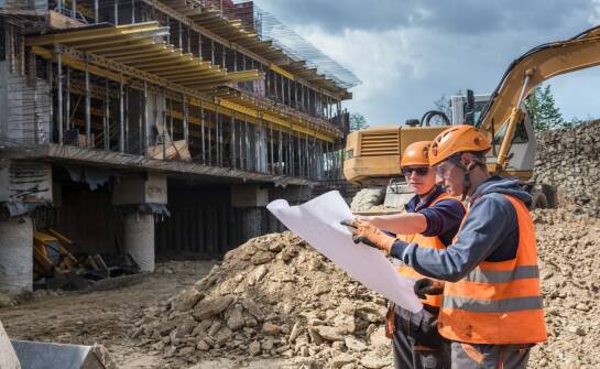 Rozporządzenie UE 2023/1230: kluczowe zmiany w CPR dla wyrobów budowlanych
