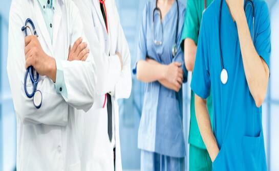 Rola lekarza w opiece zdrowotnej: kluczowe aspekty i wyzwania