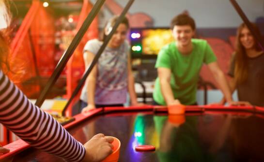 Mobilny minigolf — zabawa i atrakcja na każdą imprezę rodziną czy firmową