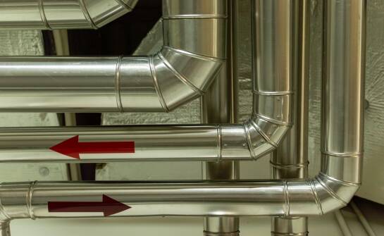 Rury nierdzewne — wybór, właściwości i zastosowania dla inwestycji przemysłowych