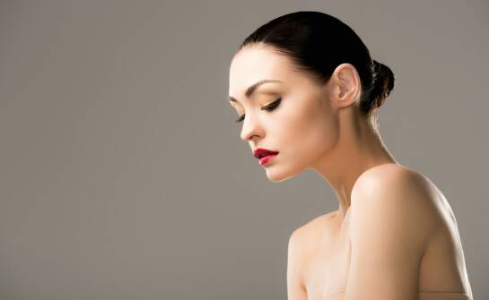 Zabiegi modelujące sylwetkę i twarz: skuteczne metody bez skalpela