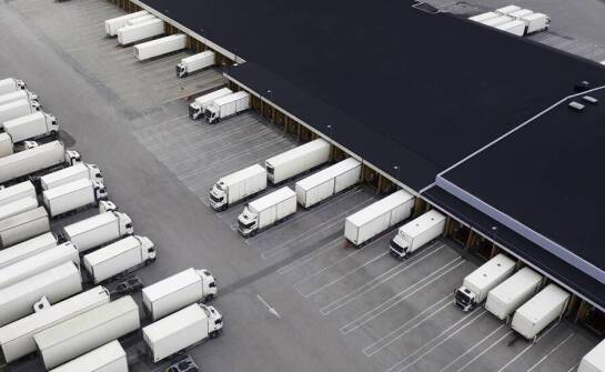 Układ funkcjonalny centrum logistycznego a płynność ruchu towarów i ciężarówek