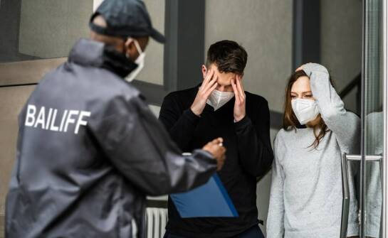 Od wniosku wierzyciela do pierwszych działań komornika — kiedy sprawa naprawdę rusza