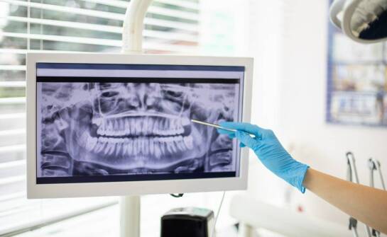 Pełna diagnostyka przed leczeniem stomatologicznym — kiedy sama konsultacja nie wystarcza