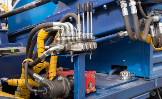 Jak rozpoznać pierwsze objawy awarii hydrauliki w maszynach produkcyjnych na Dolnym Śląsku, zanim zatrzymają linię