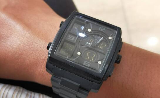 Jak działa Bluetooth i krokomierz w sportowym G-Shocku Casio na co dzień