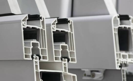 Jak przygotować projekt do cięcia plexi, żeby dobrać właściwą technologię bez poprawek