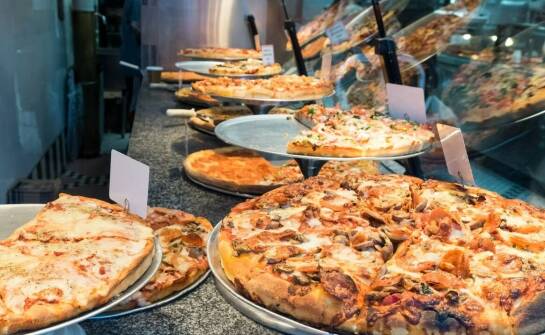 Jak zmieniała się pizza na Krowodrzy w ostatnich latach — od klasyki do nowych stylów