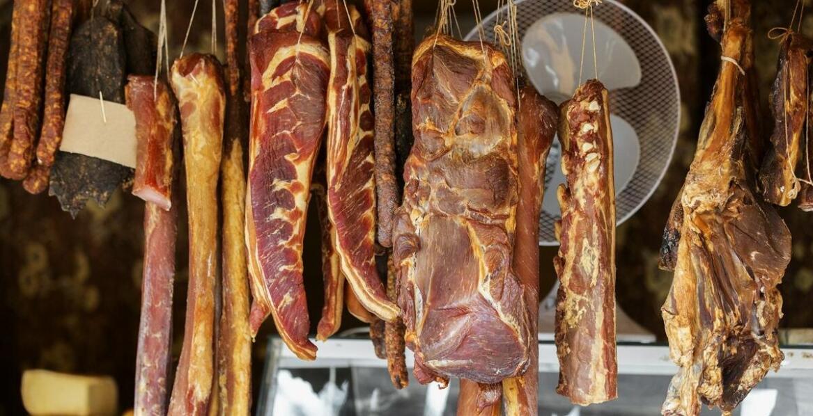 Jak ocenić lokalne zaopatrzenie gastronomii, gdy menu opiera się na garmażerce