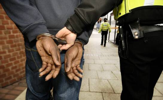 Co dzieje się po zatrzymaniu w sprawie narkotykowej w Krakowie