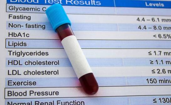 Pierwsza konsultacja diabetologiczna — jak uporządkować wyniki, objawy i pytania przed wizytą