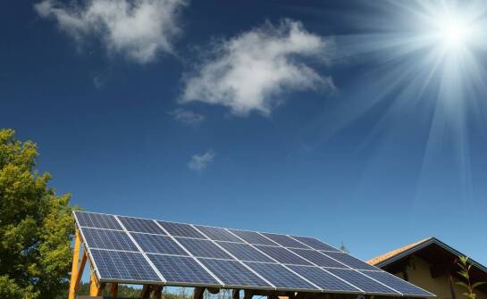 Dlaczego lokalne nasłonecznienie w Jaworze zmienia realny uzysk domowej instalacji PV