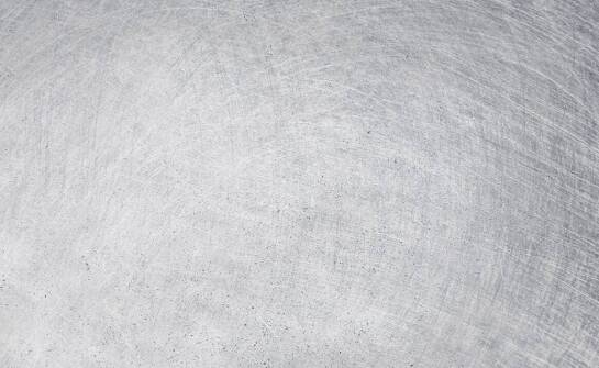 Jak uzyskać jednolitą satynę na aluminium i stali nierdzewnej bez przegrzewania powierzchni
