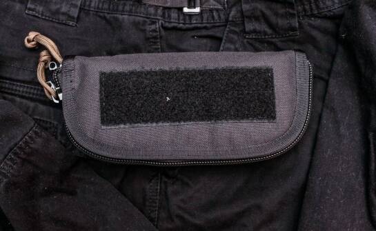 Bluza do survivalu i airsoftu w wilgotnym klimacie Pomorza — materiał, krój i odporność na wilgoć