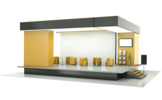 Jak przełożyć teatralne środki sceniczne na czytelną ekspozycję targową i eventową?