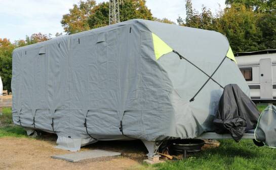 Jak rozmiar 6x3 wpływa na wybór stelaża, transport i eksploatację