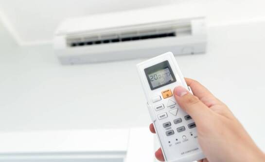 Jak ustawić grzanie w klimatyzatorze AUX, gdy nawiew pozostaje chłodny