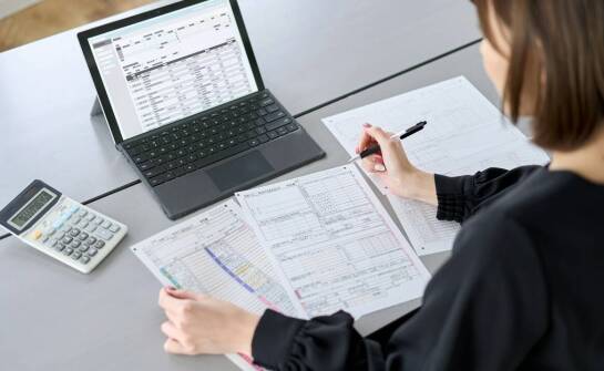 Gdy jeden warunek to za mało — jak wyszukiwać dane po kilku kryteriach w Excelu