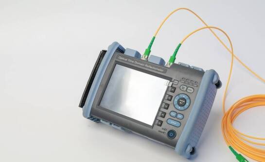 Jak ocenić, czy transceiver LR ma sens w łączu 10G na światłowodzie jednomodowym
