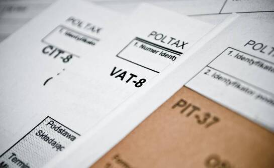 Jak biuro rachunkowe przygotowuje księgowość i VAT małej firmy do zmian 2026