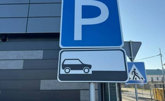Jak dobrać oznakowanie parkingu, posesji i robót do lokalnych warunków użytkowania
