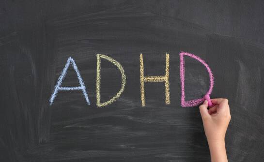 Jak przebiega diagnoza ADHD i autyzmu w poradni psychologiczno-pedagogicznej z perspektywy rodzica