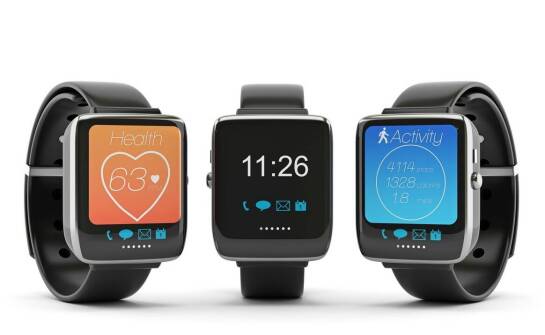 Złoty smartwatch do codziennych stylizacji: jak dobrać model do nadgarstka i funkcji