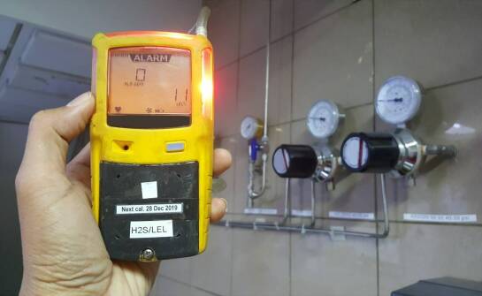Jak technologie sensorów decydują o wiarygodności detekcji gazów w zakładach przemysłowych