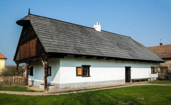 Co naprawdę podnosi koszt domu w stylu stodoły na Podhalu