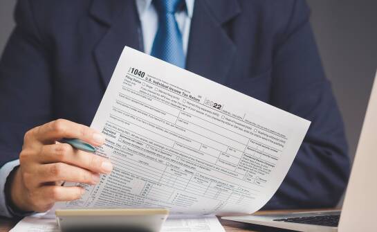 Jak kancelaria podatkowa porządkuje decyzje firmowe, gdy podatki, księgowość i prawo się przenikają