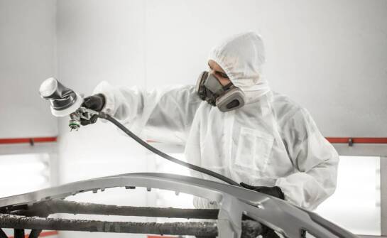 Jak dobrać powłokę galwaniczną do części dla motoryzacji, lotnictwa i energetyki