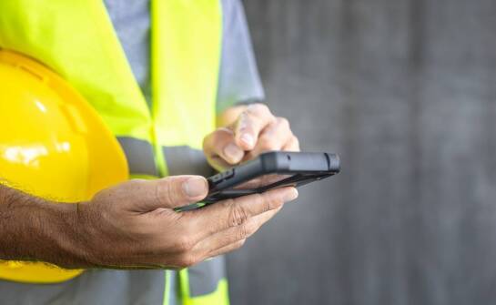 Jak zapis lokalizacji w aplikacji Android wspiera analizę pracy w produkcji jednostkowej