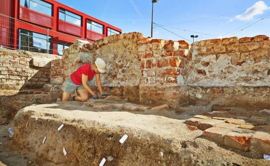 Jak wygląda współpraca z pracownią archeologiczną przy inwestycji od kwerendy do dokumentacji