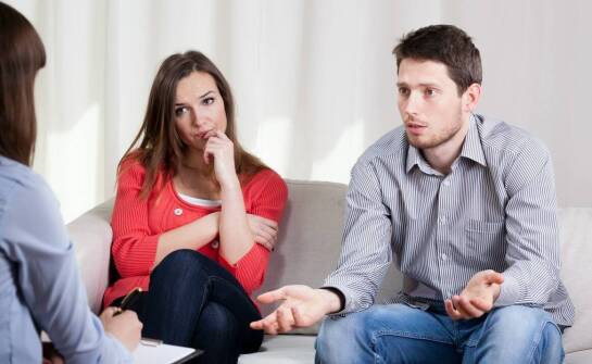 Psychoterapia psychodynamiczna i systemowa przy problemach relacyjnych — kiedy każde podejście ma sens