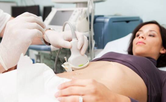Endometrioza od pierwszych objawów do rozpoznania — jak wygląda ścieżka diagnostyczna w Lublinie