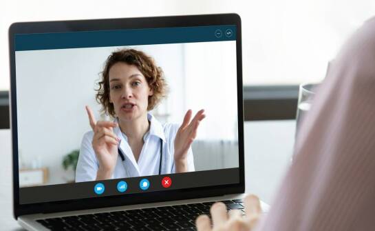 Jak wygląda terapia nastolatka online, gdy objawy lęku, depresji lub ADHD utrudniają codzienność